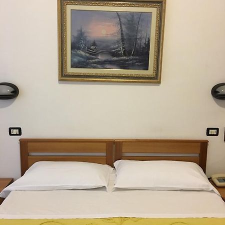 Hotel Dora تورينو المظهر الخارجي الصورة